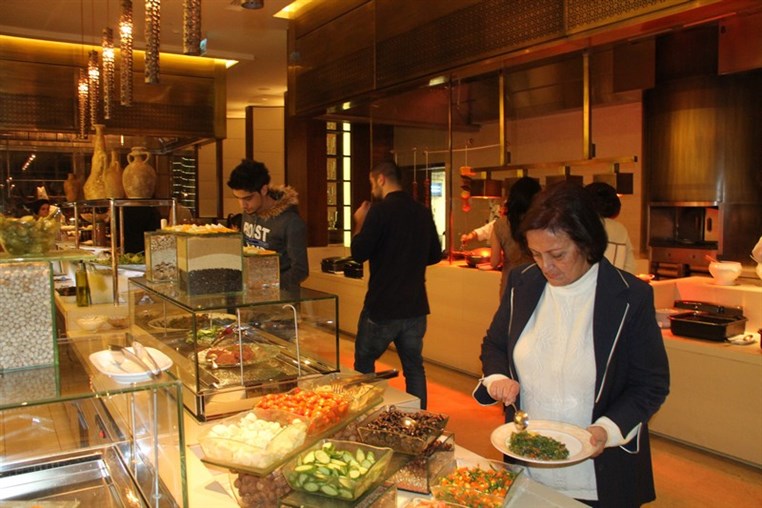 Oriental Diner at Mosaic